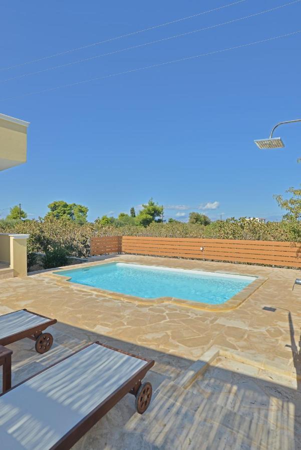 Villa Konstantinos 6 Bedrooms Aegina ภายนอก รูปภาพ