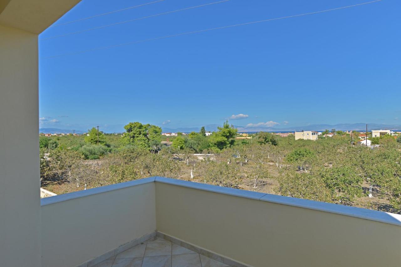 Villa Konstantinos 6 Bedrooms Aegina ภายนอก รูปภาพ